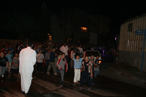 مسيرة التكبير والتهليل في جلجولية ليلة عيد الفطر 2006